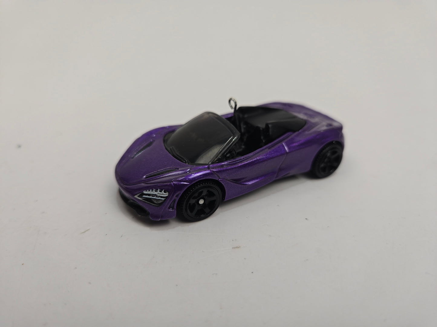 2019 McLaren 720S Spider Purple Christmas Ornament