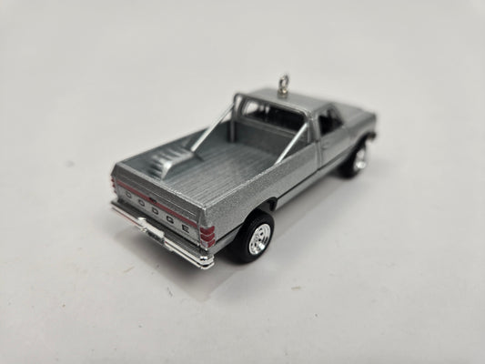1992 Dodge Ram D250 Power Ram Silver Christmas Ornament