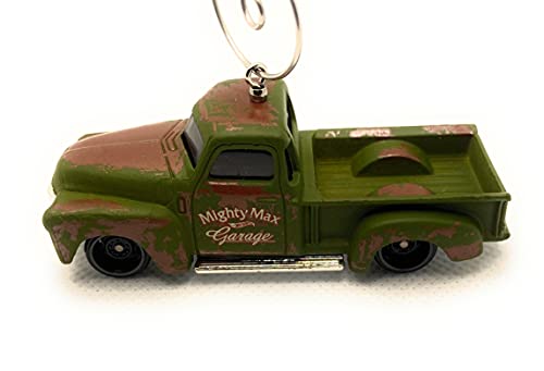 1952 Chevy Pickup Truck Christmas Ornament 1:64 Green