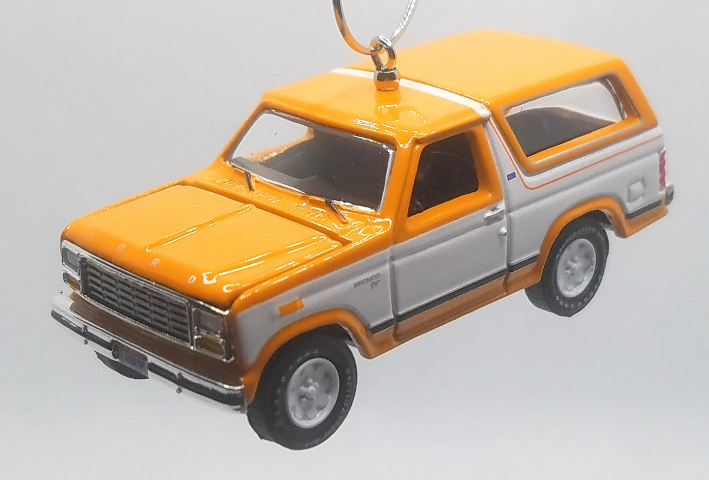 1980 Ford Bronco Orange White Christmas Ornament