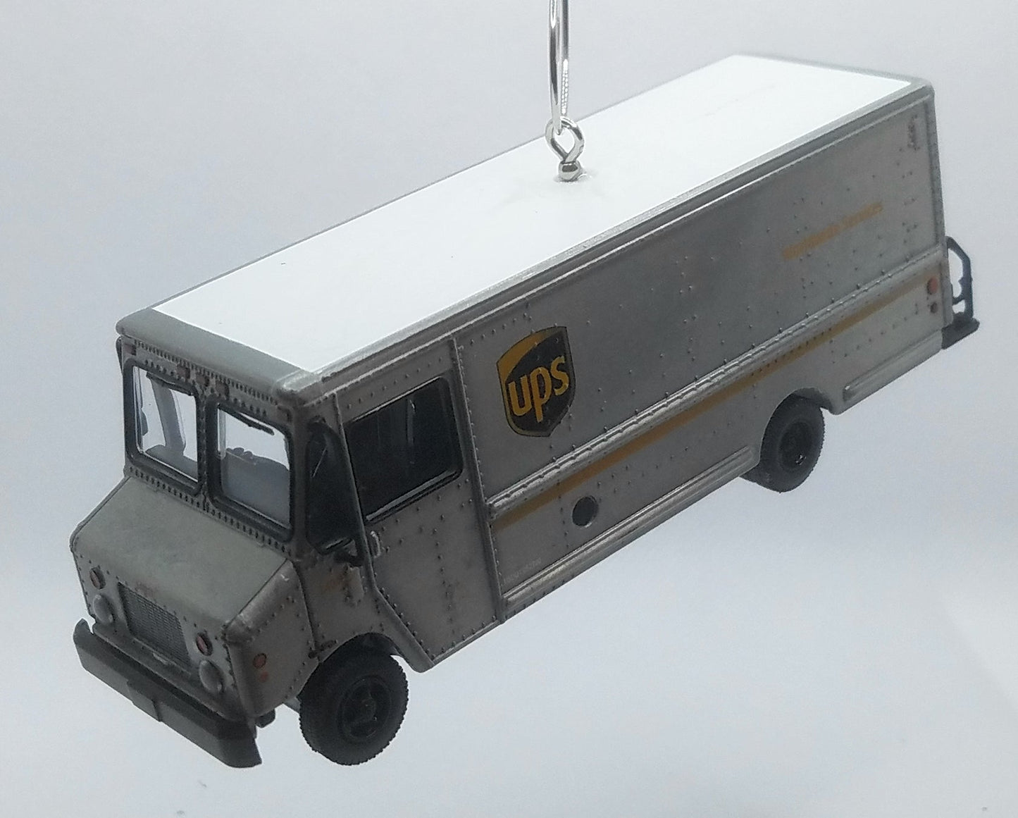 2019 UPS Package Car Silver White Ltd Ed Christmas Ornament