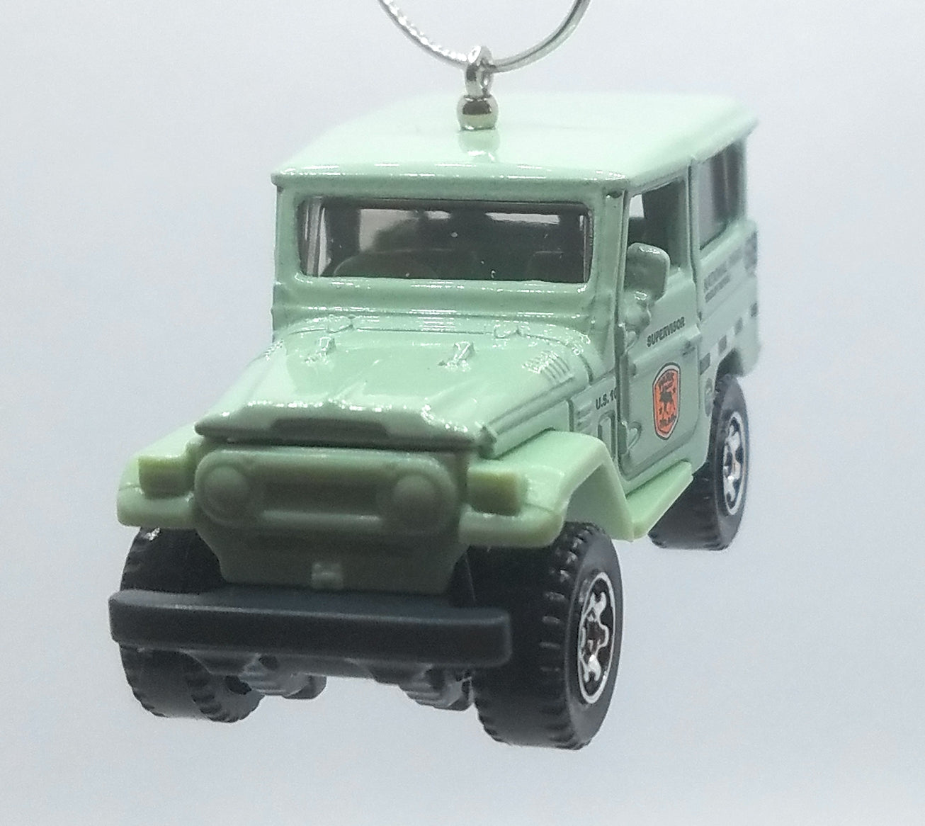 Toyota Land Cruiser FJ40 Beigeish Blue Christmas Ornament