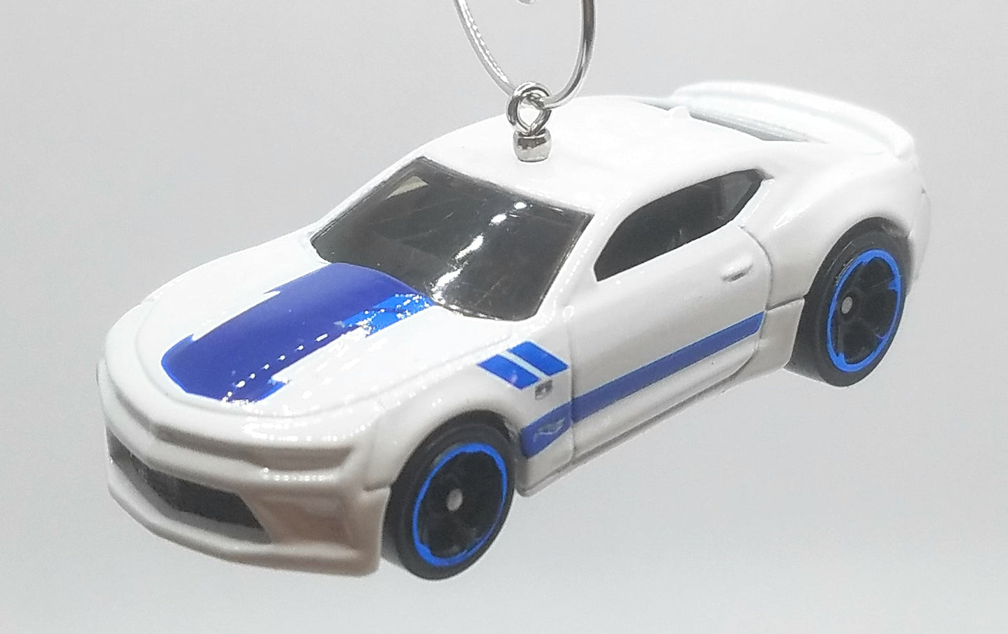 2016 Chevy Camaro SS White Blue Stripe Christmas Ornament