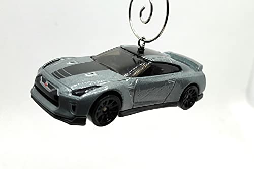 2017 Nissan GT-R (R35) Gray Christmas Ornament