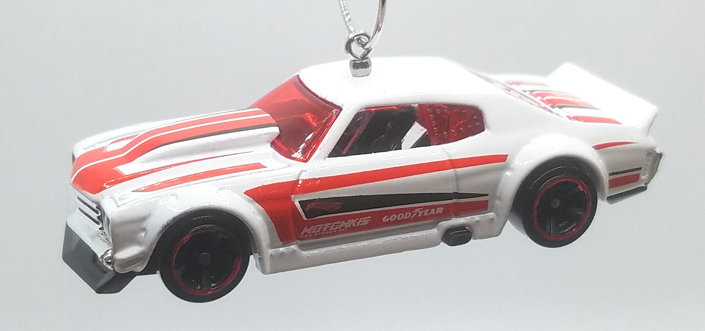 1970 Chevy Chevele SS White Red Black Christmas Ornament