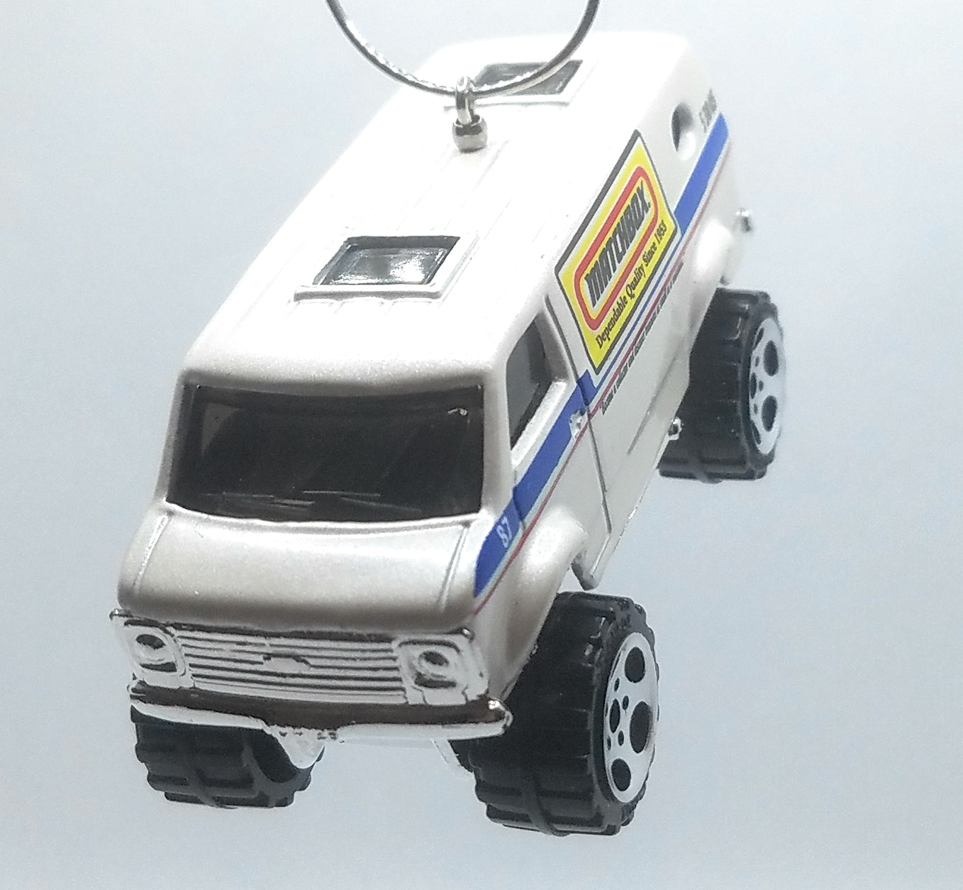 Chevy Van 4x4 White Christmas Ornament