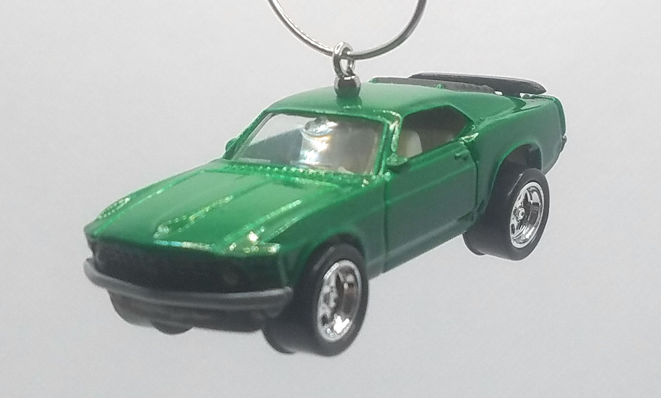 Ford Mustang Green/White Interior Big Boss Christmas Ornament