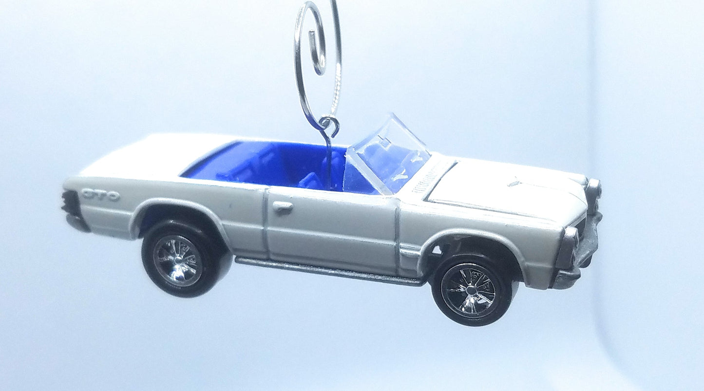 1965 Pontiac GTO Convertible White Blue Christmas Ornament