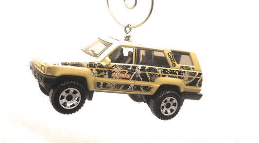 Toyota 4Runner Beige Christmas Ornament