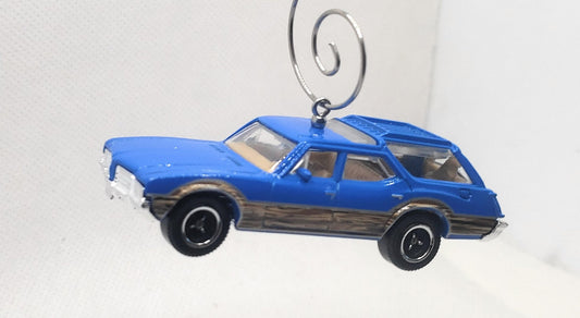 1971 Oldsmobile Vista Cruiser Station Wagen Blue Christmas Ornament