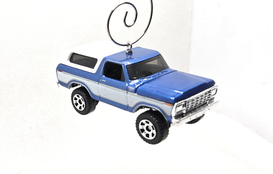 1978 Ford Bronco Blue White Christmas Ornament