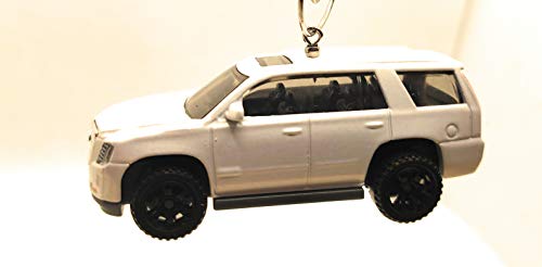 2015 Cadillac Escalade Christmas Ornament 1:64 White Pearl