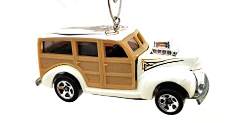 Woody White Tan Christmas Ornament