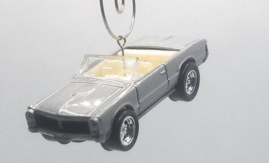 1965 Pontiac GTO Silver/White Interior Christmas Ornament