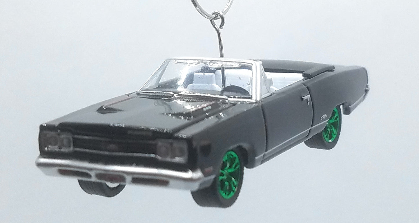 1969 Plymouth GTX Convetible Black White Interior/Green Rims Ltd Ed Christmas Ornament