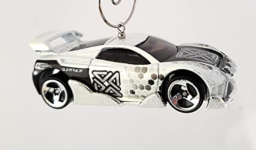 MS-T Suzuka White Silver Christmas Ornament