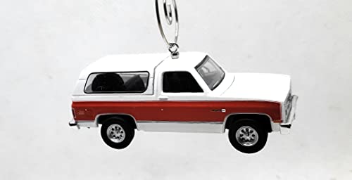 1983 GMC Jimmy Sierra Classic Red Whtie Christmas Ornament