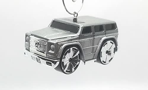 Mercedes-Benz G500 Tooned Silver Christmas Ornament