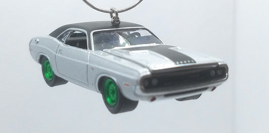 1970 Dodge Challenger R/T Hemi Silver/Black Roof Green Rims Ltd Ed Christmas Ornament