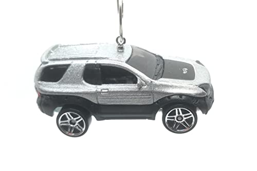 Isuzu Vehicross Silver Black Christmas Ornament