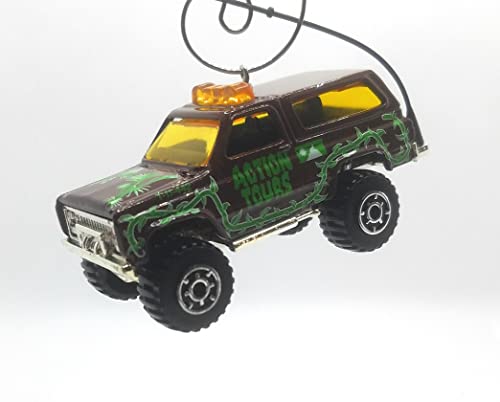 Chevy Blazer 4x4 Brown Green Christmas Ornament