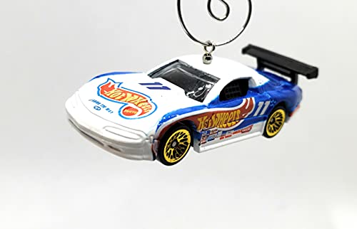 Oldmobile Aurora GTS-1 White Christmas Ornament