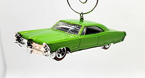 1965 Pontiac Bonneville Green Christmas Ornament