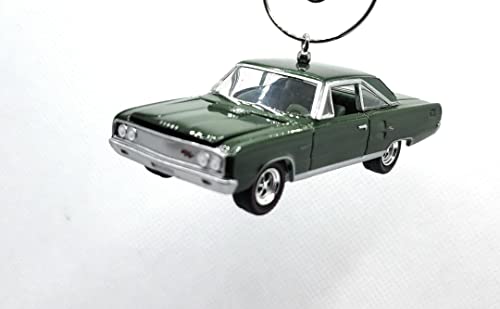 1967 Dodge Coronet R/T Hemi Green Christmas Ornament