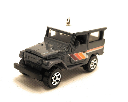 Toyota Land Cruiser FJ40 Gray Christmas Ornament