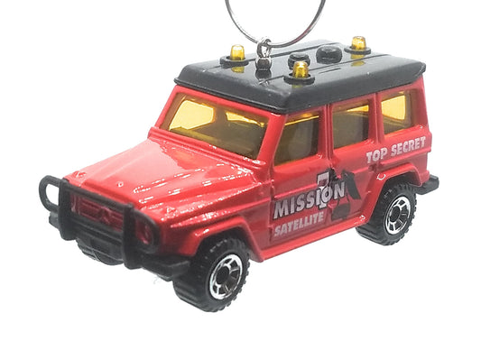 Mercedes-Benz 280 GE Red Mission Christmas Ornament