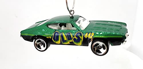 Olsmobile 442 Green Christmas Ornament
