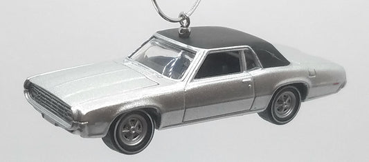 1968 Ford Thunderbird Silver Black Christmas Ornament