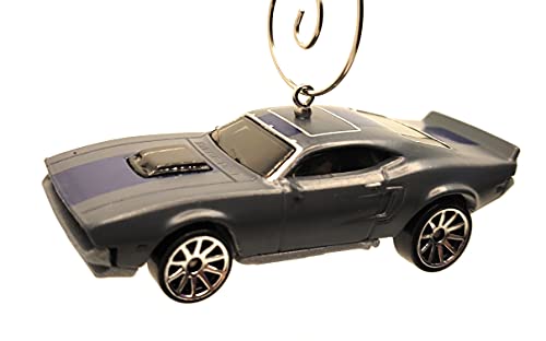 Ion Moors Thresher Spy Racers Ornament Gray Christmas Ornament
