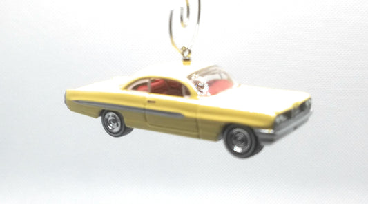 1961 Pontiac Ventura Yellow Christmas Ornament