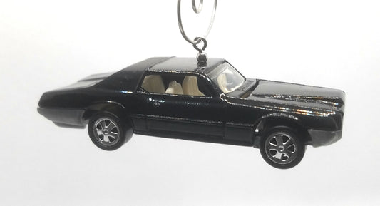 Ford Thunderbird T-Bird Black with White Interior Christmas Ornament